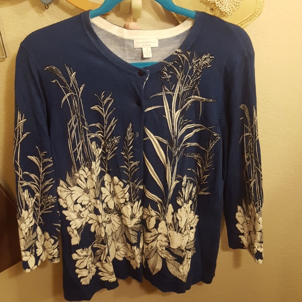 Women's charter club sweater